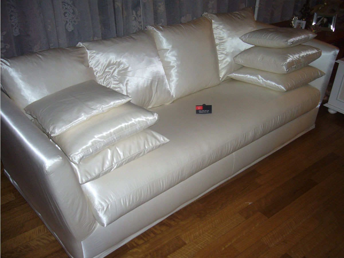 Обшивка дивана